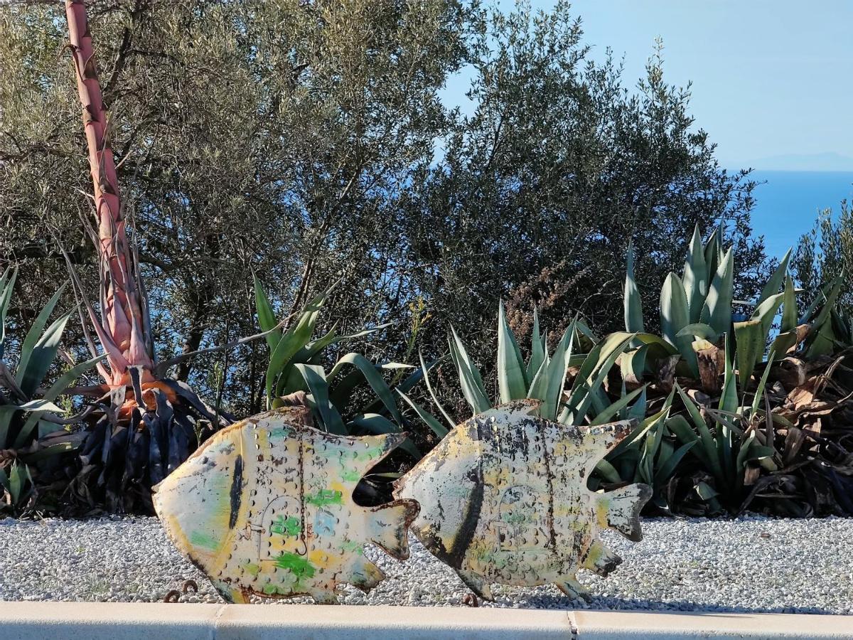 Campo Agave Luxury Tents Sayalonga Bagian luar foto