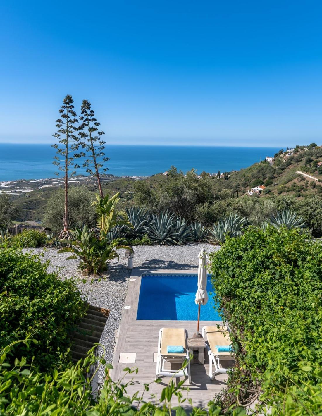 Campo Agave Luxury Tents Sayalonga Bagian luar foto