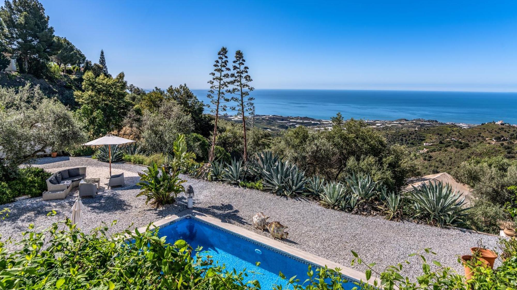Campo Agave Luxury Tents Sayalonga Bagian luar foto