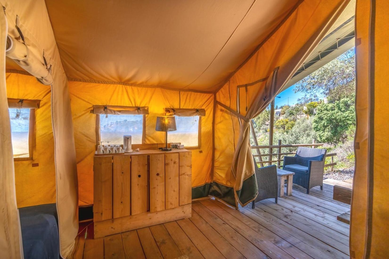 Campo Agave Luxury Tents Sayalonga Ruang foto