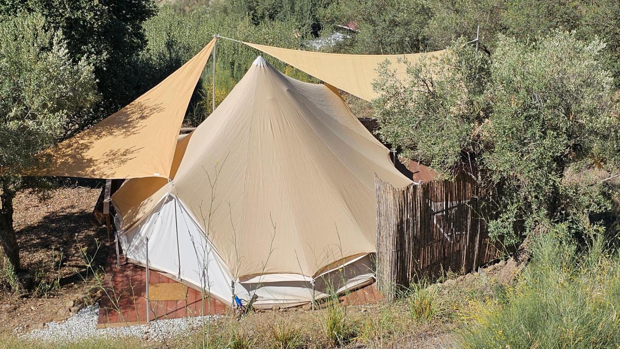 Campo Agave Luxury Tents Sayalonga Ruang foto