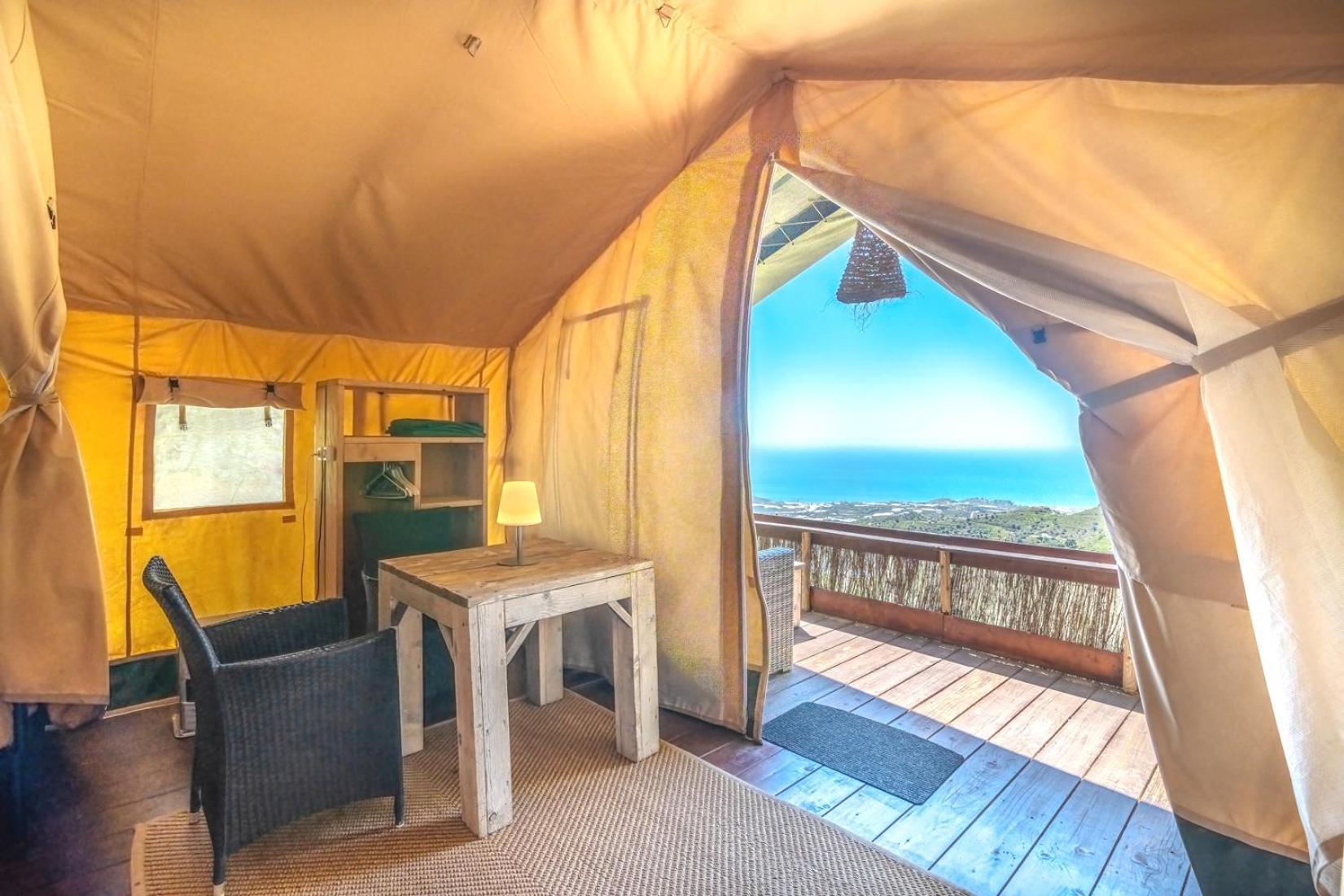 Campo Agave Luxury Tents Sayalonga Ruang foto